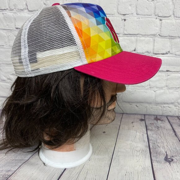New York Yankees New Era Trucker Hat Mesh Cap Strap Back Multicolor Youth Size - Picture 4 of 9